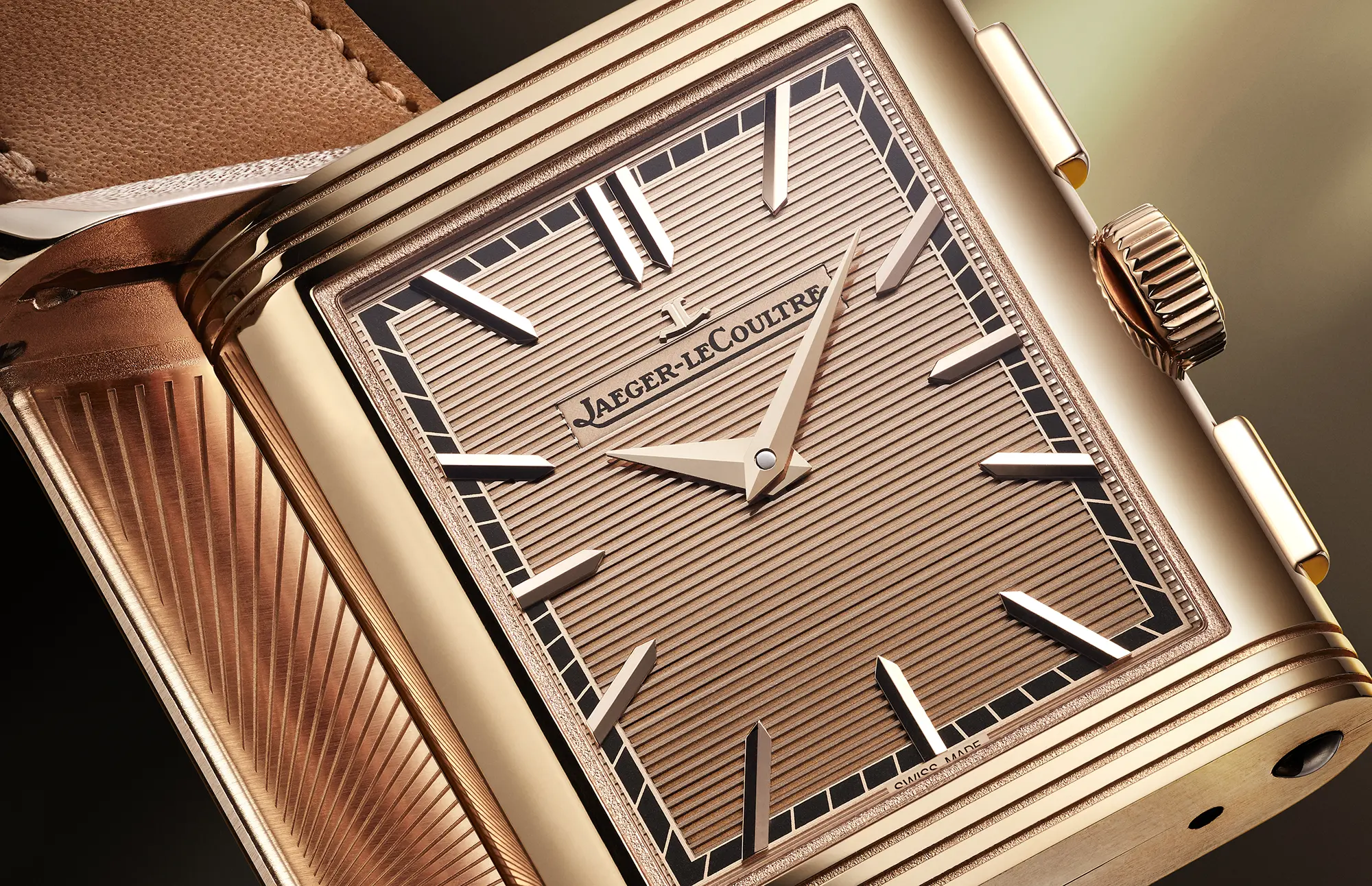 Jaeger-LeCoultre Returns to Reverso Tribute Chronograph