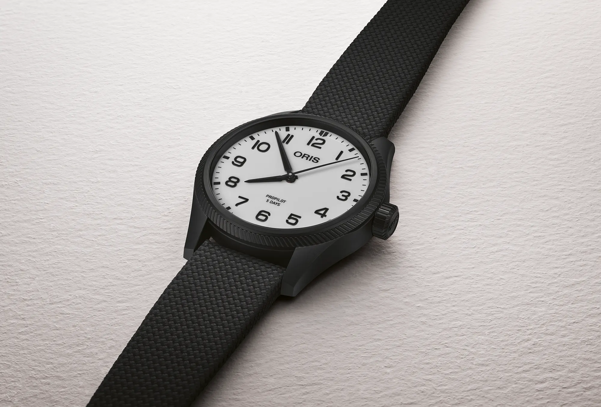 Oris Introduces Hölstein Edition 2025 with Lume Dial